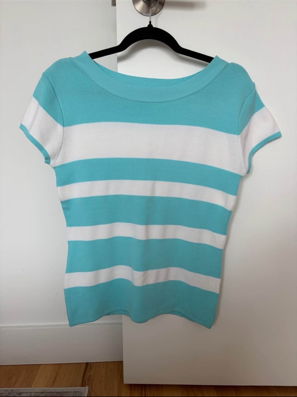 blue & white striped tee